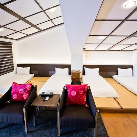 Qing Ping Jn Humanities Hall青萍居人文會館 Wujie Extérieur photo