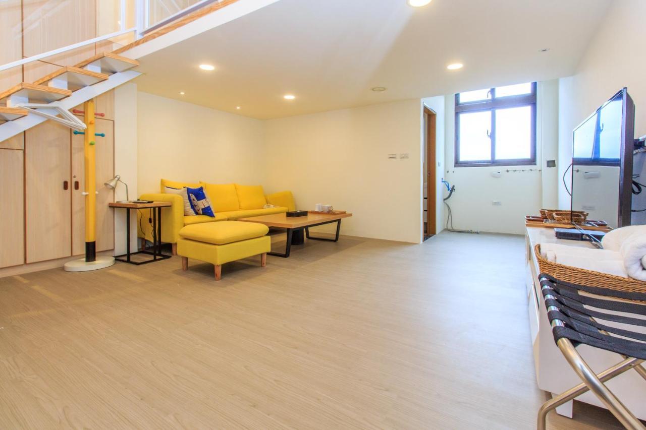 Qing Ping Jn Humanities Hall青萍居人文會館 Wujie Extérieur photo
